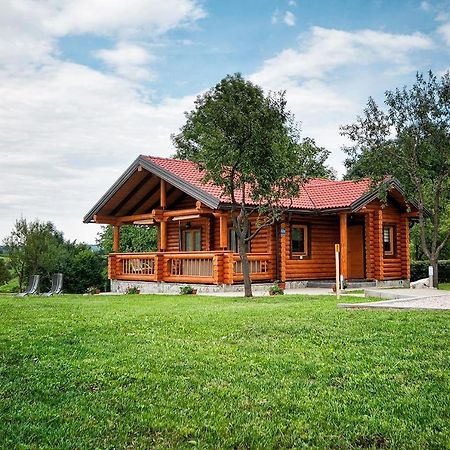 Country Lodge Vukovic 라코비카 외부 사진